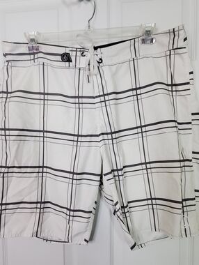Volcom White Plaid Swim Trunks with Black Grid Size 38